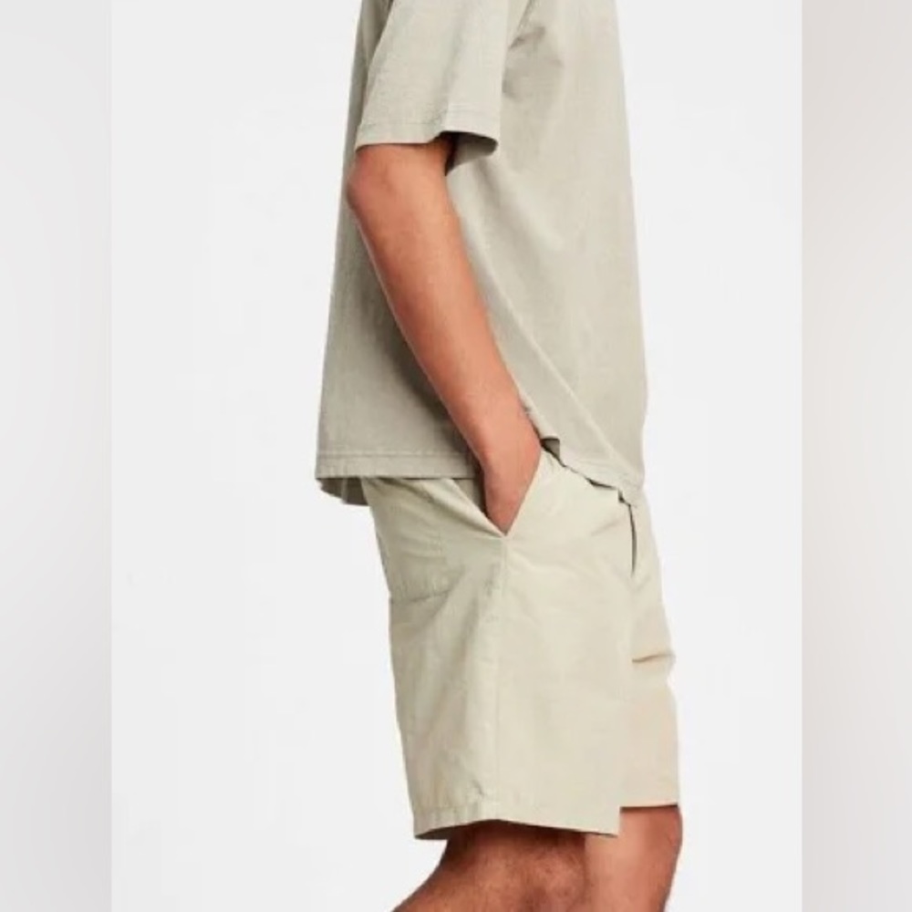 Men’s Vintage Gap Shorts Tan